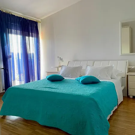 Villa Ema